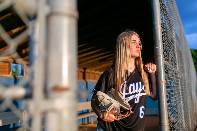 softball senior pictures in Overland Park Kansas City