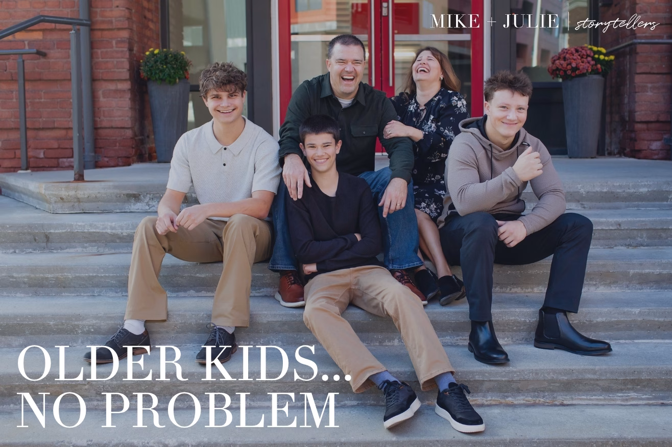 family photos with teenagers in Kansas City Johnson County