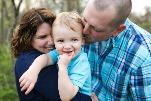 Kansas City family photographer relaxed real picture