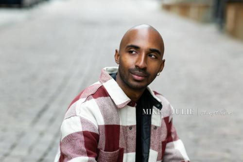 casual dating profile headshot profile pic photographer in Kansas City