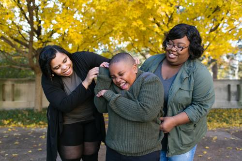 fall family photographer in Kansas City happy session