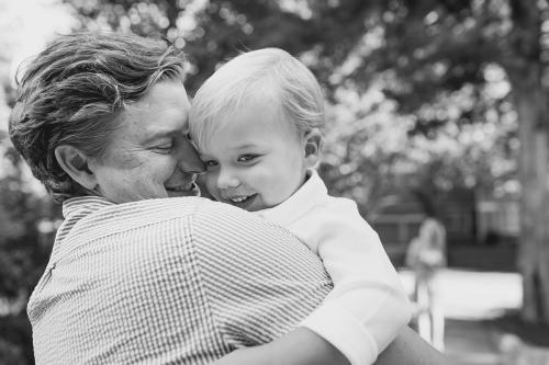 lovable genuine moment of father and sone during family lifestyle session
