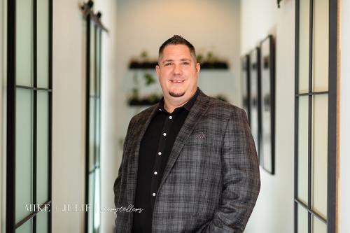 professional headshots in Overland Park